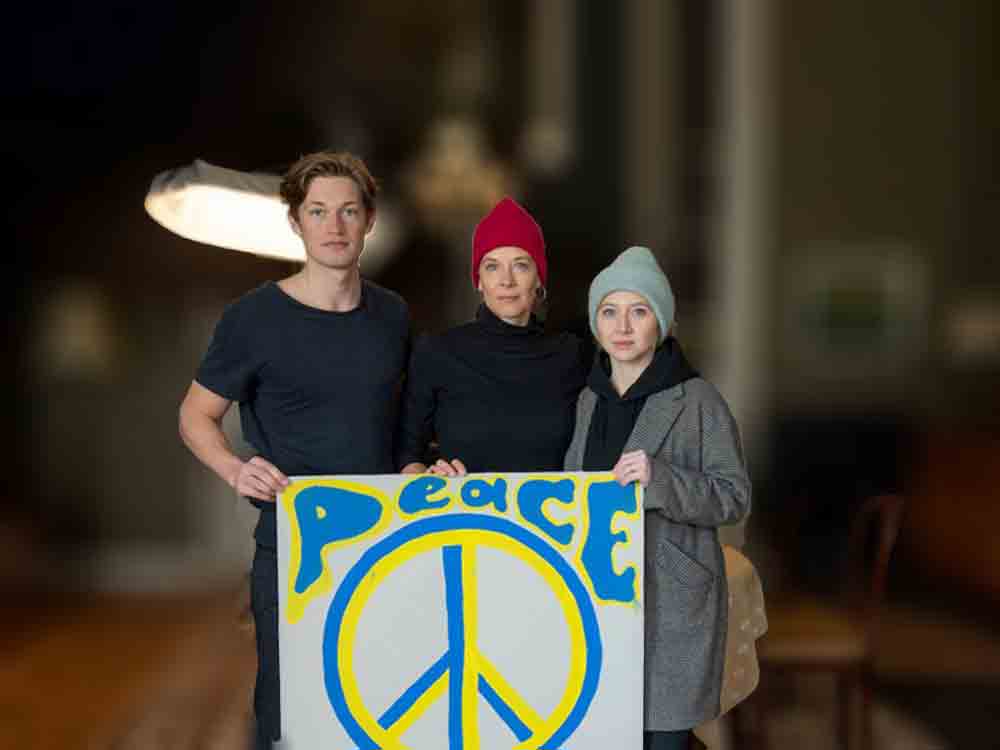 »Unsere wunderbaren Jahre«, die Geschichte der Familie Wolf geht im Spirit der 68er Jahre weiter »Unsere wunderbaren Jahre«, die Geschichte der Familie Wolf geht im Spirit der 68er Jahre weiter
