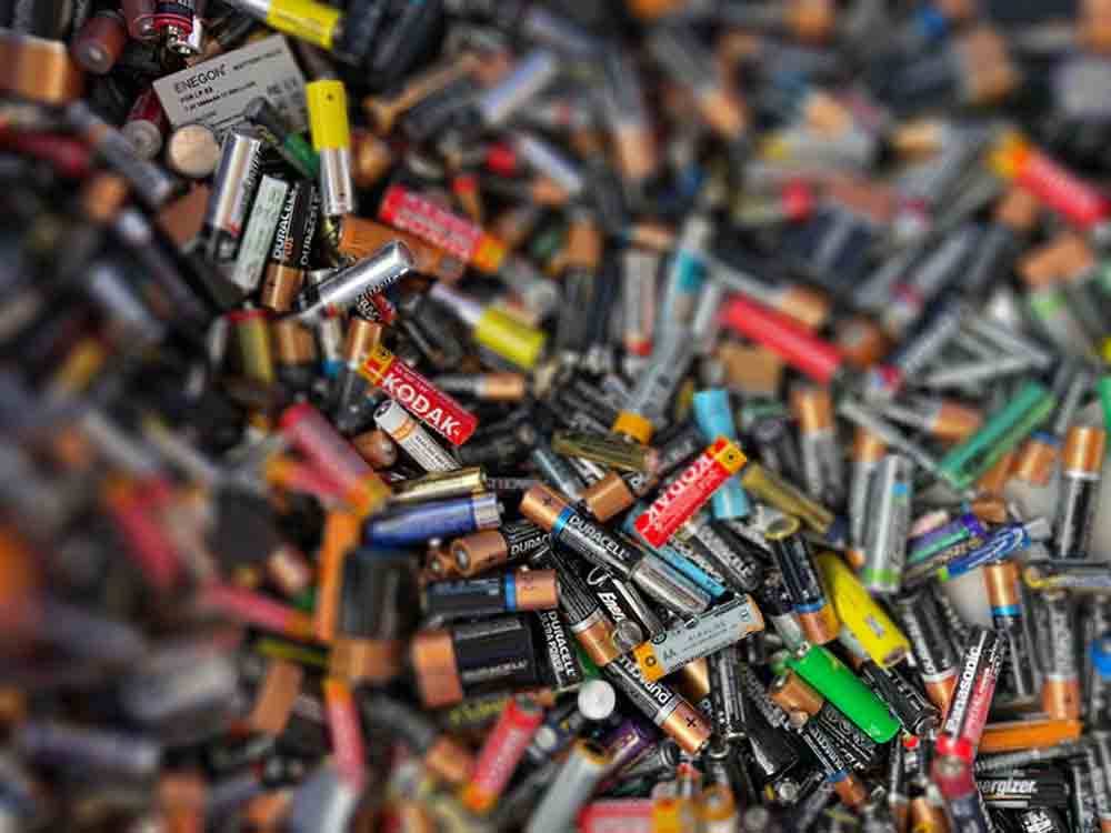 Kreislaufwirtschaft, EU Umweltrat beschließt neue Regeln für nachhaltigere Batterien Kreislaufwirtschaft, EU Umweltrat beschließt neue Regeln für nachhaltigere Batterien