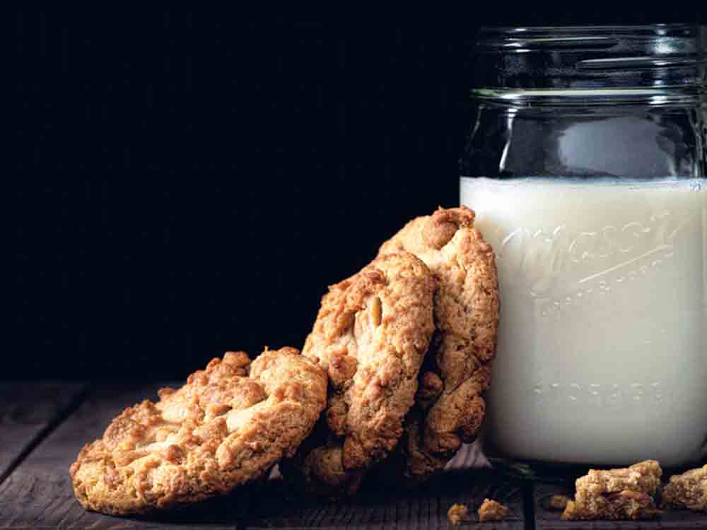 Ist Milch ungesund? Warum trinken wir Milch von Kühen? Sollte man keine Kuhmilch trinken, weil sie nicht gesund ist? Ist Milch ungesund? Warum trinken wir Milch von Kühen? Sollte man keine Kuhmilch trinken, weil sie nicht gesund ist?