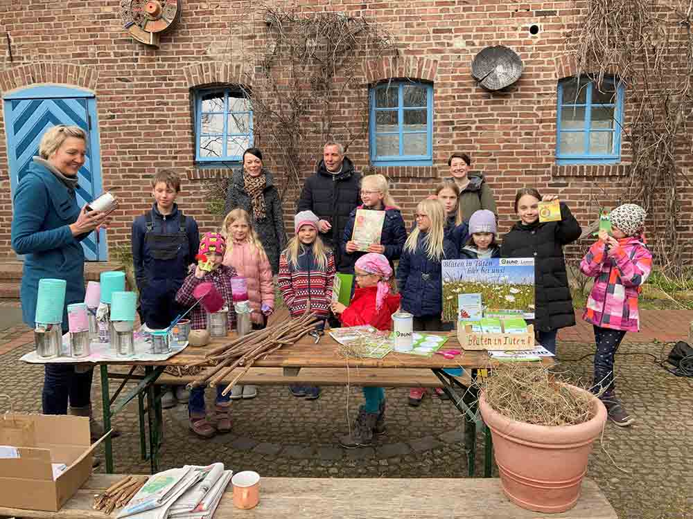 Bad Salzuflen, insektenfreundliches Basteln bei Sporteln und Familienspaß 2022 Bad Salzuflen, insektenfreundliches Basteln bei Sporteln und Familienspaß 2022