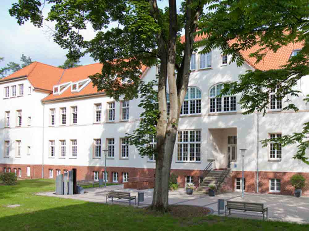 Gütersloh, Aktuelles der ZAB, Zentrale Akademie für Berufe im Gesundheitswesen GmbH, April 2022 Gütersloh, Aktuelles der ZAB, Zentrale Akademie für Berufe im Gesundheitswesen GmbH, April 2022
