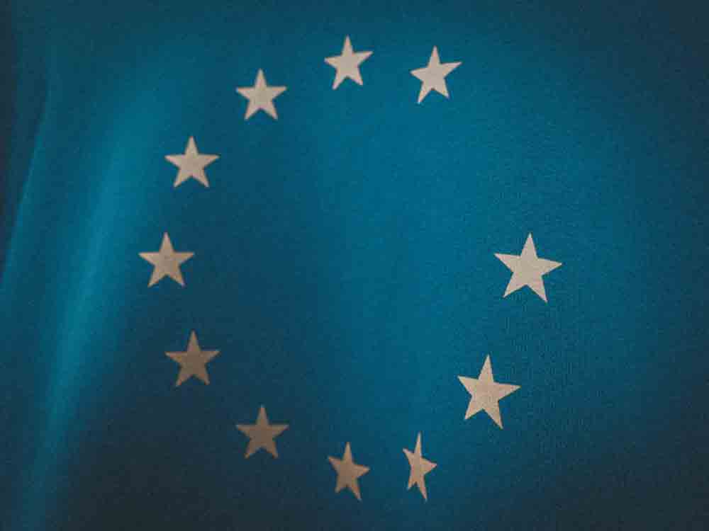 Stellungnahme zum Vorschlag der EU Kommission zur Verlängerung des Anwendungszeitraums der Umkehrung der Steuerschuldnerschaft, Reverse Charge Verfahren Stellungnahme zum Vorschlag der EU Kommission zur Verlängerung des Anwendungszeitraums der Umkehrung der Steuerschuldnerschaft, Reverse Charge Verfahren