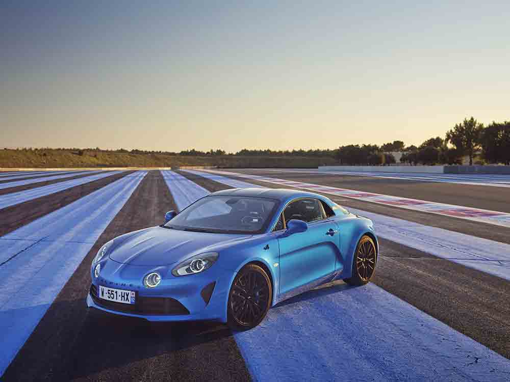 Motosport Legende siegt beim »Motor Klassik Award 2022«, Alpine A 110 ist zu 3. Mal in Folge französischer Klassiker des Jahres Motosport Legende siegt beim »Motor Klassik Award 2022«, Alpine A 110 ist zu 3. Mal in Folge französischer Klassiker des Jahres