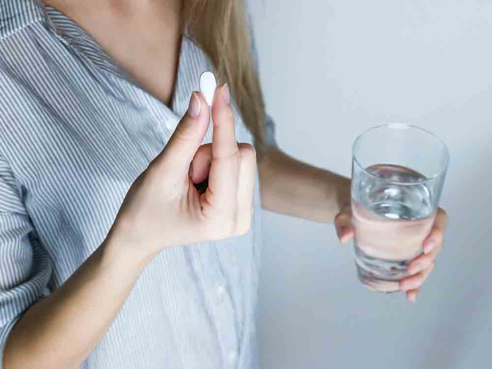 Was Sie über Ibuprofen wissen sollten, wie es wirkt, was Sie beachten müssen, was Wodka damit zu tun hat, Audio Was Sie über Ibuprofen wissen sollten, wie es wirkt, was Sie beachten müssen, was Wodka damit zu tun hat, Audio