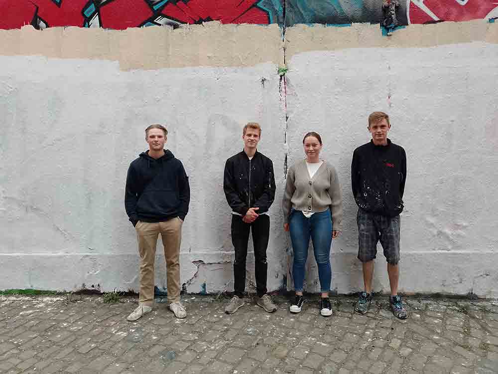 Gütersloh, Kunst am Bürgerkiez Bahndamm, Gütersloher Graffiti Künstler gestalten »Wall of Shame« Gütersloh, Kunst am Bürgerkiez Bahndamm, Gütersloher Graffiti Künstler gestalten »Wall of Shame«