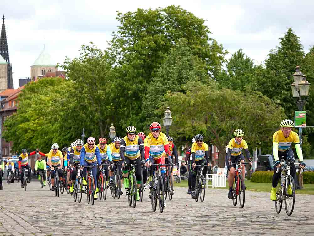 Münsterland, Bilanz der Renn Fietsen Tour steht fest, 38.000 Euro für Kinder in Not Münsterland, Bilanz der Renn Fietsen Tour steht fest, 38.000 Euro für Kinder in Not