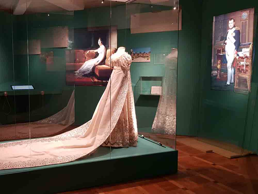 Fürstin Pauline – Prinzessin, Ehefrau und Landesmutter, Spezial Führung aus besonderem Anlass, im Lippischen Landesmuseum Detmold, 3. Juli 2022 Fürstin Pauline – Prinzessin, Ehefrau und Landesmutter, Spezial Führung aus besonderem Anlass, im Lippischen Landesmuseum Detmold, 3. Juli 2022