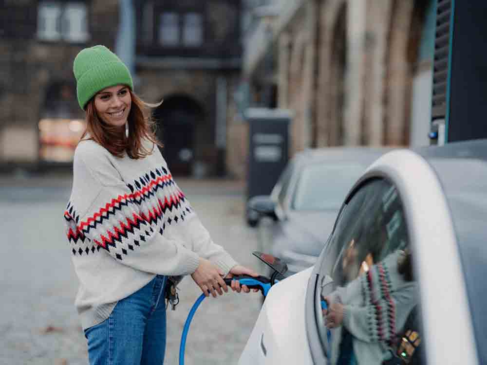 Gütersloh: Autoversicherung ist auch kilometergenau und digital möglich, was man über die Versicherung von Elektroautos wissen sollte Gütersloh: Autoversicherung ist auch kilometergenau und digital möglich, was man über die Versicherung von Elektroautos wissen sollte
