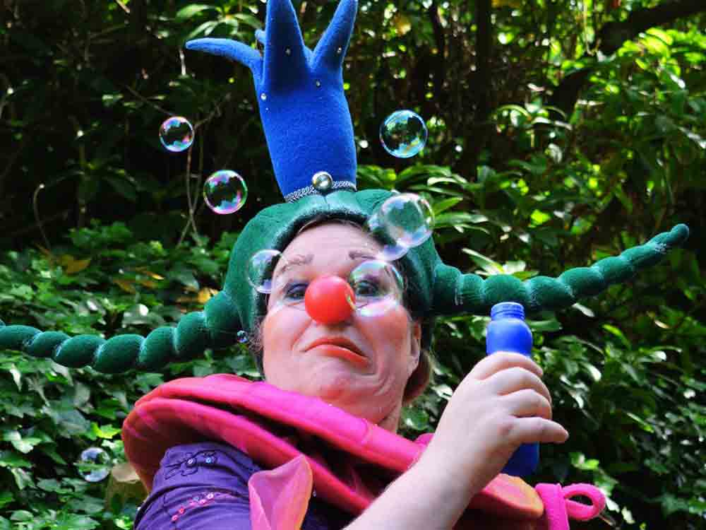 Arrnsberg, sonntags im Museumshof, Prinzessin Dodo macht was sie will, Kultursommer Arnsberg 2022 Arrnsberg, sonntags im Museumshof, Prinzessin Dodo macht was sie will, Kultursommer Arnsberg 2022