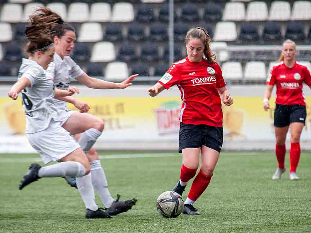 Gütersloh, Fußball, FSV Gütersloh vereinbart 6 Testspiele in Vorbereitung auf die 2. Frauen Bundesliga 2022/23 Gütersloh, Fußball, FSV Gütersloh vereinbart 6 Testspiele in Vorbereitung auf die 2. Frauen Bundesliga 2022/23