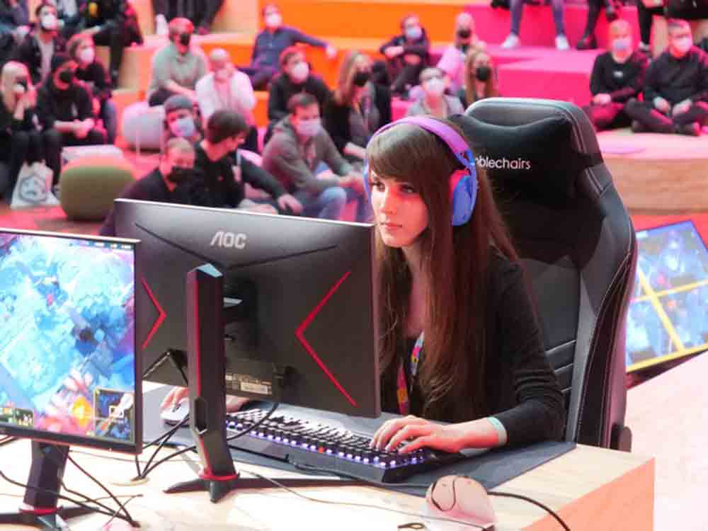 Equal eSports Festival @Digital X, Telekom macht Diversität im eSports zum einzigartigen Erlebnis Equal eSports Festival @Digital X, Telekom macht Diversität im eSports zum einzigartigen Erlebnis