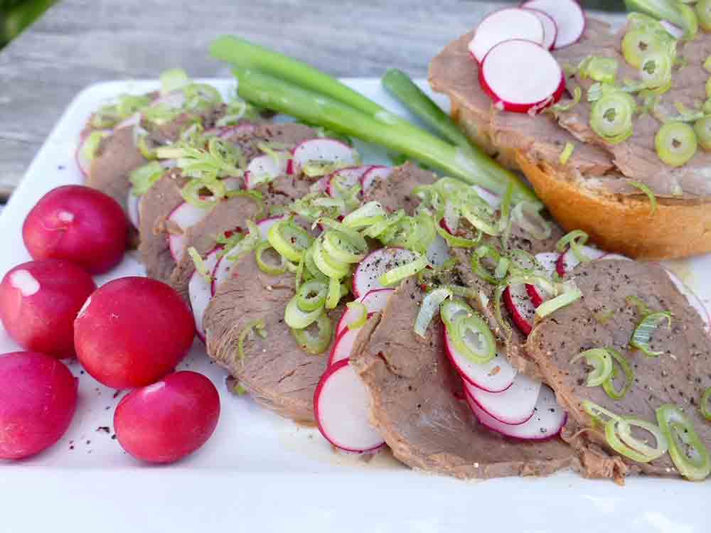 Rezepte für Gütersloh, mariniertes Rindfleisch von Marktmeisterin Elke Sudbrock aus Rietberg Rezepte für Gütersloh, mariniertes Rindfleisch von Marktmeisterin Elke Sudbrock aus Rietberg