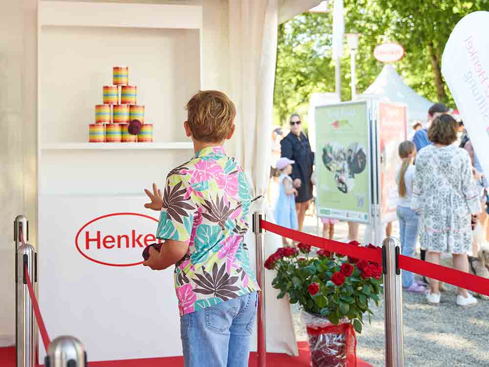 Unterstützung für gemeinnützige Projekte in Düsseldorf, Spendenaktion beim Henkel Renntag, 30.000 Euro für Soziale Projekte Unterstützung für gemeinnützige Projekte in Düsseldorf, Spendenaktion beim Henkel Renntag, 30.000 Euro für Soziale Projekte