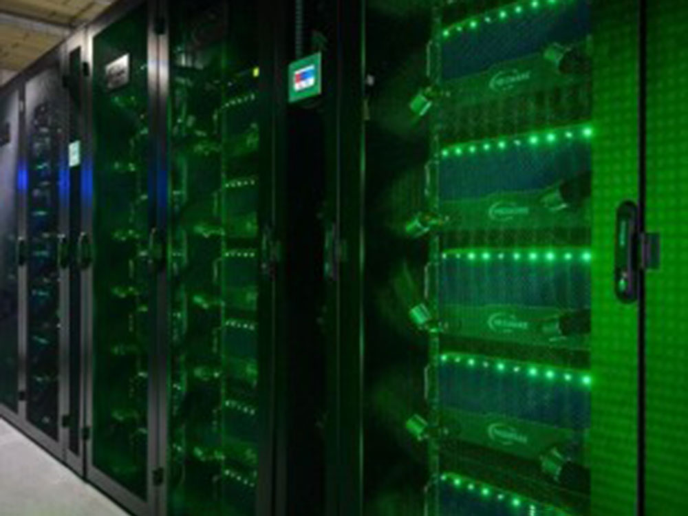 TU Wien eröffnet neuen Superrechner VSC 5, 1.540 AMD Epyc Milan Prozessoren mit 98.560 Kernen haben Rechenleistung von 4,3 Petaflops pro Sekunde TU Wien eröffnet neuen Superrechner VSC 5, 1.540 AMD Epyc Milan Prozessoren mit 98.560 Kernen haben Rechenleistung von 4,3 Petaflops pro Sekunde