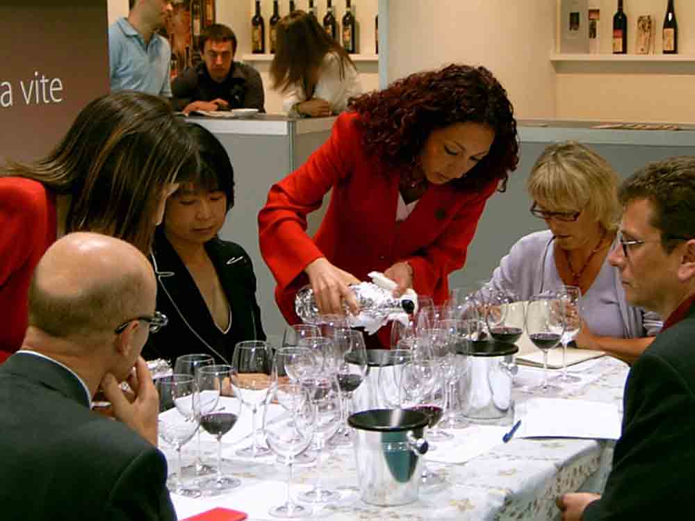 Das Genusserlebnis im Herbst, Wein Hannover Herbst 2022, Präsentation des Jahrgangs 2021 in Hannover, 8. und 9. Oktober 2022 Das Genusserlebnis im Herbst, Wein Hannover Herbst 2022, Präsentation des Jahrgangs 2021 in Hannover, 8. und 9. Oktober 2022