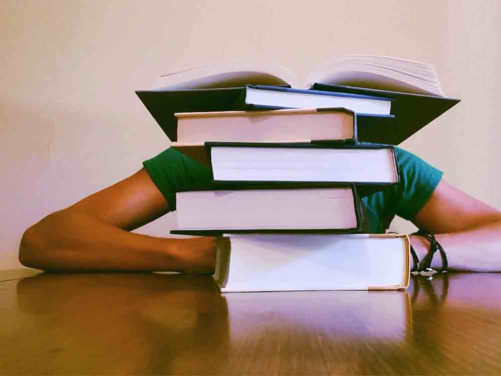Verler Literaturtage starten am 7. November 2022, für einige Veranstaltungen sind noch Karten erhältlich