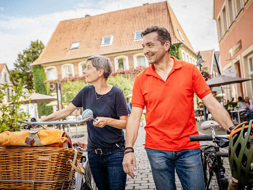 Deutsche und europäische Kultur und Geschichte per Rad entdecken, neues Förderprojekt für die Aufwertung des R 1, D Route 3 geht an den Start