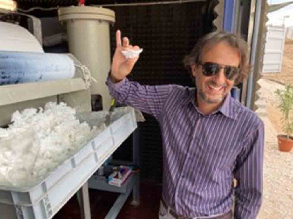 Meerwasser wird zum neuen Chemierohstoff, Forscher der TU Delft betonen Nebeneffekt einer neuartigen Entsalzungsanlage auf Lampedusa