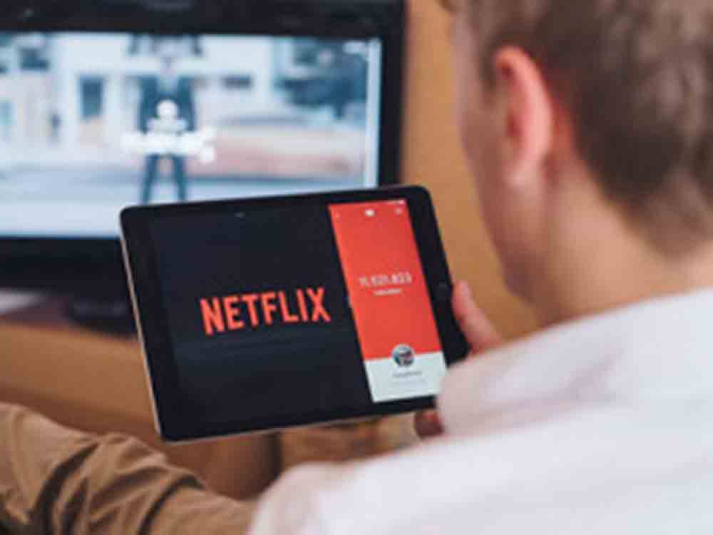 Neues Netflix Feature sperrt Zaungäste aus, Zugang zum eigenen Konto lässt sich ab sofort aus der Ferne verwalten und gezielt unterbinden Neues Netflix Feature sperrt Zaungäste aus, Zugang zum eigenen Konto lässt sich ab sofort aus der Ferne verwalten und gezielt unterbinden