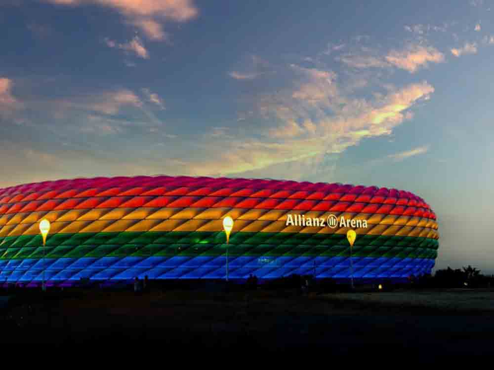 Universität Vechta, Fußball für Vielfalt, Wissenschaft trifft Vereinssport und unterstützt beim Abbau von Diskriminierung Universität Vechta, Fußball für Vielfalt, Wissenschaft trifft Vereinssport und unterstützt beim Abbau von Diskriminierung