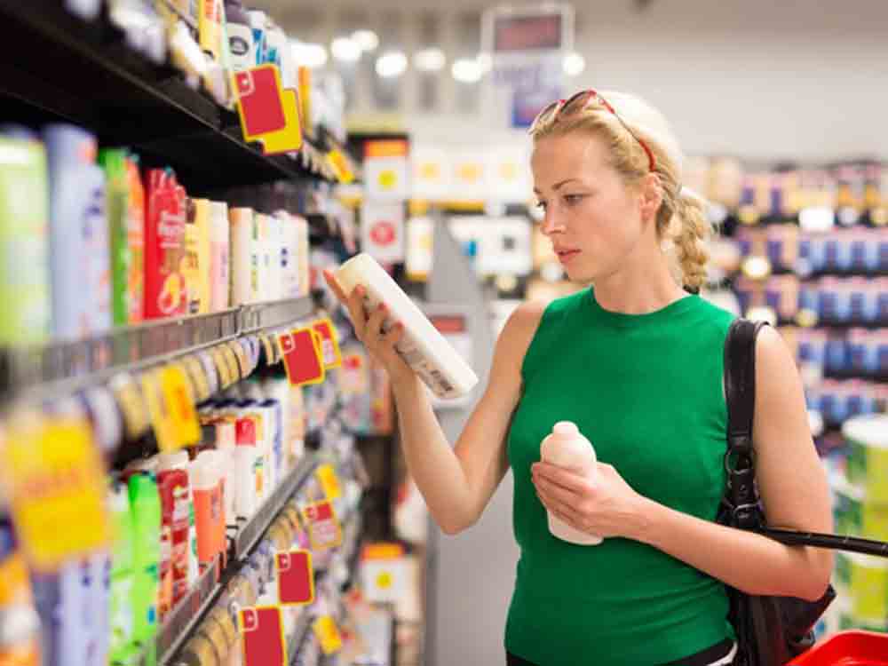 Chemie auf der Haut: Die Tox Fox App des BUND erkennt jetzt Ewigkeits Chemikalien PFAS in Kosmetik und Körperpflegeprodukten Chemie auf der Haut: Die Tox Fox App des BUND erkennt jetzt Ewigkeits Chemikalien PFAS in Kosmetik und Körperpflegeprodukten