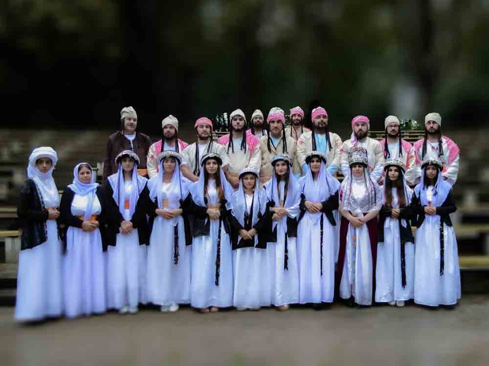 Gütersloh, die Gruppe Ezidxan feiert das Ida Ezi (Fastenfest am 16. Dezember 2022) am 11. Dezember 2022 an der Neuenkirchener Straße 264 Gütersloh, die Gruppe Ezidxan feiert das Ida Ezi (Fastenfest am 16. Dezember 2022) am 11. Dezember 2022 an der Neuenkirchener Straße 264