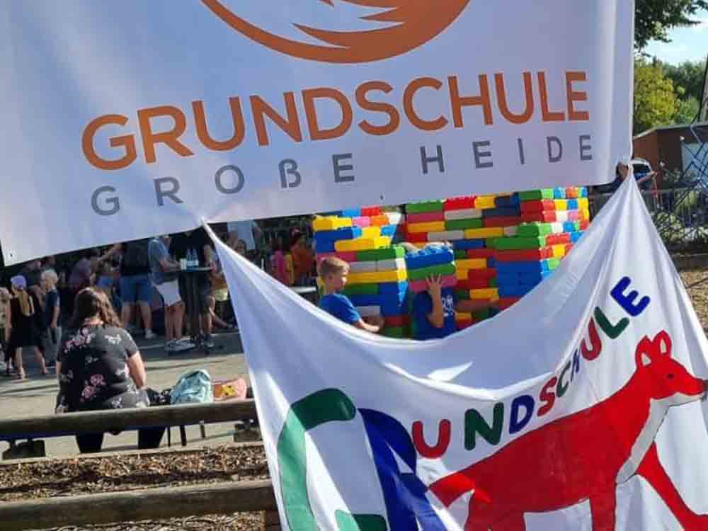 Soziales Engagement, Kaufhaus SB Lüning in Avenwedde unterstützt die Region mit vielen Initiativen Soziales Engagement, Kaufhaus SB Lüning in Avenwedde unterstützt die Region mit vielen Initiativen