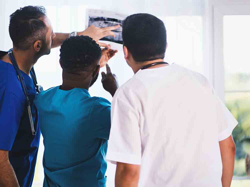 Verband der Universitätsklinika Deutschlands, Krankenhausreform nimmt Form an: Regierungskommission macht Vorschläge mit Substanz und Weitsicht Verband der Universitätsklinika Deutschlands, Krankenhausreform nimmt Form an: Regierungskommission macht Vorschläge mit Substanz und Weitsicht