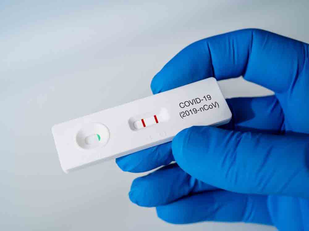 Gütersloh, Corona, Testpflicht für Besucher auch in den Gütsler Krankenhäusern, geänderte Coronaschutzverordnung NRW ab dem 30. November 2022 Gütersloh, Corona, Testpflicht für Besucher auch in den Gütsler Krankenhäusern, geänderte Coronaschutzverordnung NRW ab dem 30. November 2022