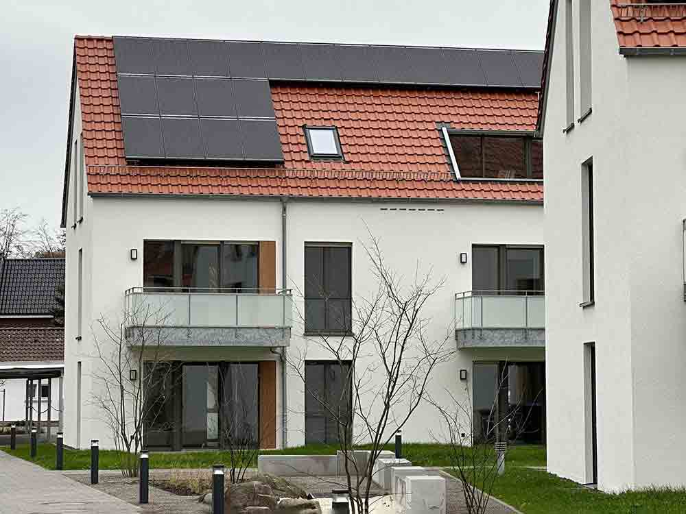 Gütersloh, Bauverein hat sein großes Neubauprojekt an der Holzrichterstraße abgeschlossen, 22 barrierefreie Wohnungen wurden in Kattenstroth bezogen Gütersloh, Bauverein hat sein großes Neubauprojekt an der Holzrichterstraße abgeschlossen, 22 barrierefreie Wohnungen wurden in Kattenstroth bezogen