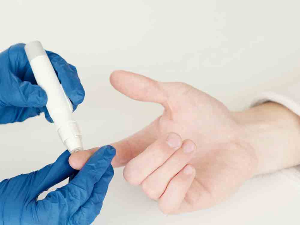 Diabetes Erkrankte neigen häufig zu Deprimiertheit und Entmutigung, Selbsthilfeinitiative: »Oft stecken Anpassungsschwierigkeiten dahinter!« Diabetes Erkrankte neigen häufig zu Deprimiertheit und Entmutigung, Selbsthilfeinitiative: »Oft stecken Anpassungsschwierigkeiten dahinter!«