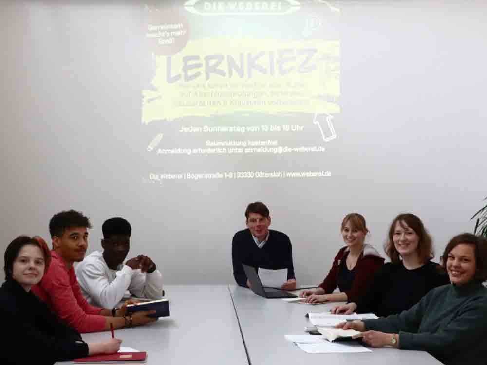 Gütersloh, Lernkiez ab März 2023 in der Weberei, Bürgerkiez unterstützt Schüler bei der Prüfungsvorbereitung Gütersloh, Lernkiez ab März 2023 in der Weberei, Bürgerkiez unterstützt Schüler bei der Prüfungsvorbereitung