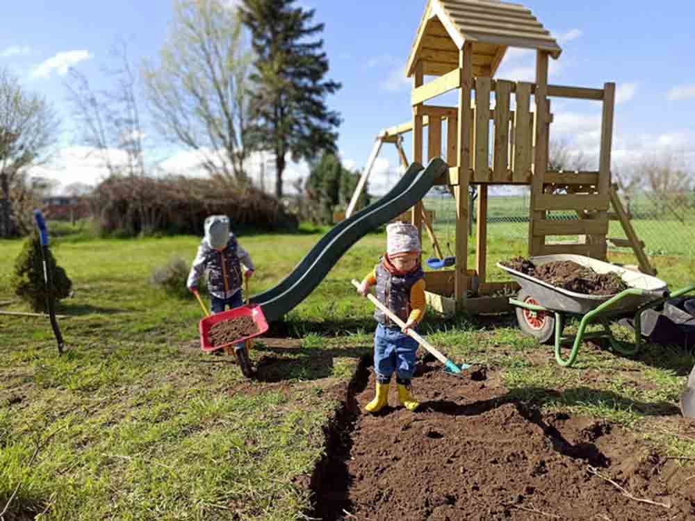 Industrieverband Agrar (IVA), kleine Fans von Nutzpflanzen: Tipps für das Gärtnern mit Kindern