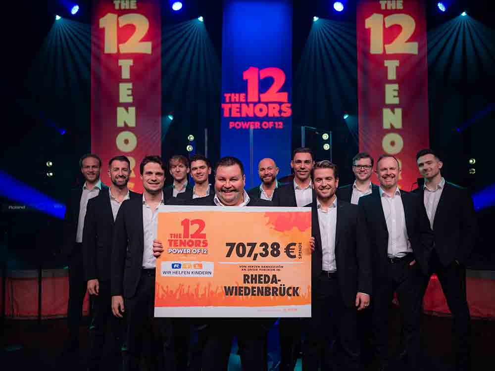 Publikum in Rheda Wiedenbrück hilft Kindern, Konzertabend der The 12 Tenors erbrachte 707,38 Euro für die Stiftung RTL – wir helfen Kindern Publikum in Rheda Wiedenbrück hilft Kindern, Konzertabend der The 12 Tenors erbrachte 707,38 Euro für die Stiftung RTL – wir helfen Kindern