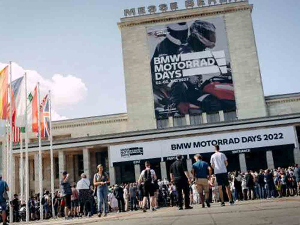 BMW Motorrad feiert die 21. BMW Motorrad Days sowie das Pure and Crafted Festival, 3 Tage volles Programm in und um Berlin vom 7. bis zum 9. Juli 2023 BMW Motorrad feiert die 21. BMW Motorrad Days sowie das Pure and Crafted Festival, 3 Tage volles Programm in und um Berlin vom 7. bis zum 9. Juli 2023
