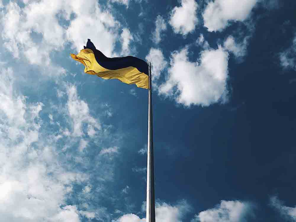 Deutscher Volkshochschul Verband, #Stand with Ukraine: Volkshochschulen setzen mit Bildungsangeboten und Kooperationen ein Zeichen für Solidarität Deutscher Volkshochschul Verband, #Stand with Ukraine: Volkshochschulen setzen mit Bildungsangeboten und Kooperationen ein Zeichen für Solidarität