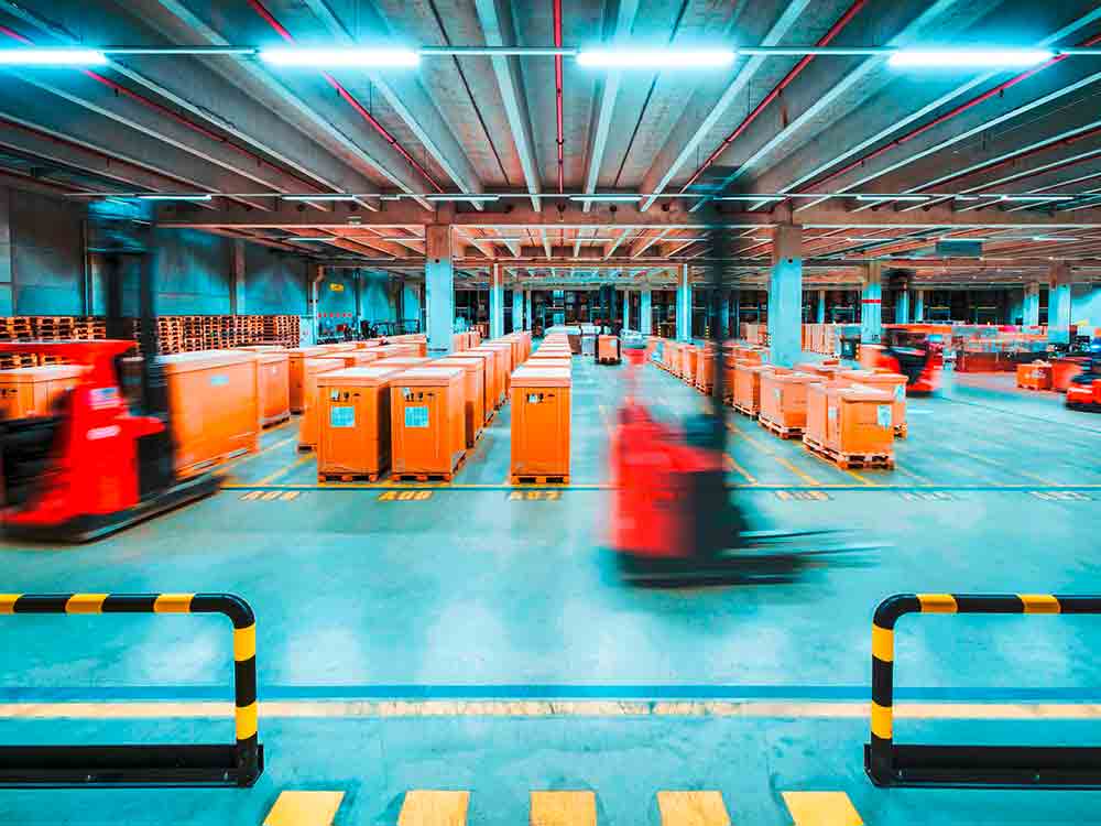 Weichenstellung für die digitale Zukunft der Logistik, O 2 Telefonica und Arvato Supply Chain Solutions nehmen 5 G Logistik Campus in Betrieb Weichenstellung für die digitale Zukunft der Logistik, O 2 Telefonica und Arvato Supply Chain Solutions nehmen 5 G Logistik Campus in Betrieb