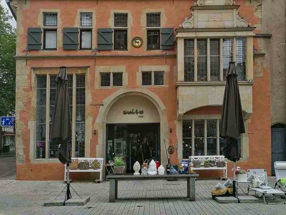 Besonders gelungene Instandsetzung, das Wulfert Haus am Neuen Markt von Herford ist Denkmal des Monats März 2023 Besonders gelungene Instandsetzung, das Wulfert Haus am Neuen Markt von Herford ist Denkmal des Monats März 2023