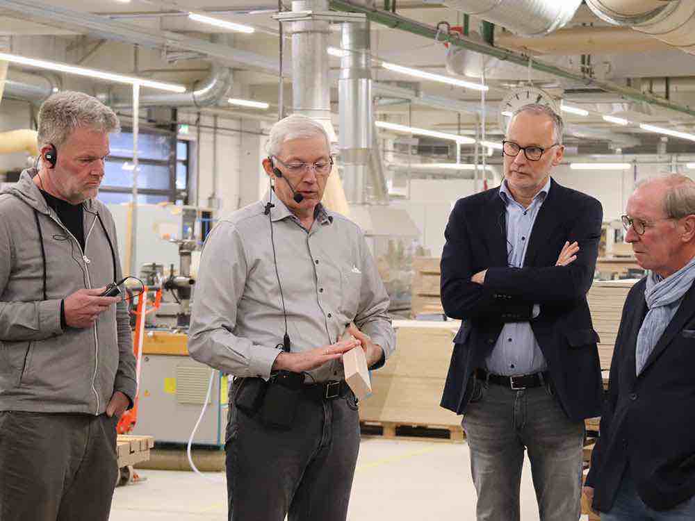 Rheda Wiedenbrück, bis zum fertigen Polstermöbelm Einblicke in die Produktion des Möbelherstellers Cor, Fair Play Club, Repair Café Rheda Wiedenbrück, bis zum fertigen Polstermöbelm Einblicke in die Produktion des Möbelherstellers Cor, Fair Play Club, Repair Café