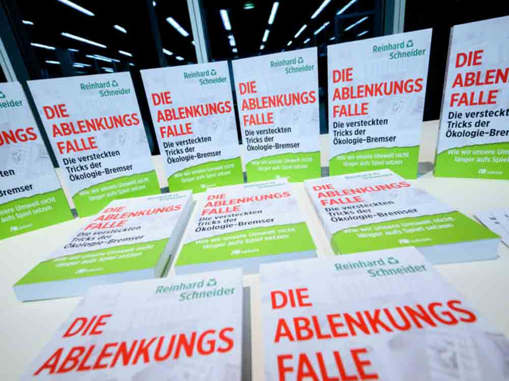 Lesetipps für Gütersloh, »Die Ablenkungsfalle«, Buchpremiere in Berlin, über die versteckten Tricks der Ökologie Bremser schreibt Reinhard Schneider Lesetipps für Gütersloh, »Die Ablenkungsfalle«, Buchpremiere in Berlin, über die versteckten Tricks der Ökologie Bremser schreibt Reinhard Schneider