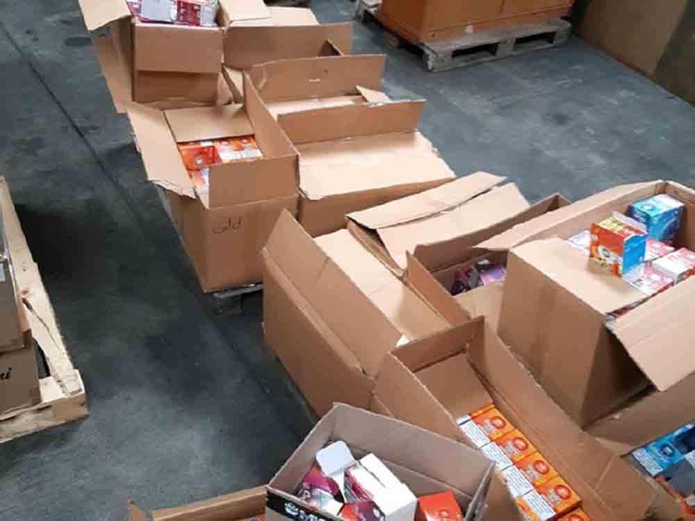 Hauptzollamt Dortmund, hemeinsame Kontrollen von Zoll und Ordnungsamt, Zoll stellt 51.550 Einweg E Zigaretten sicher Hauptzollamt Dortmund, hemeinsame Kontrollen von Zoll und Ordnungsamt, Zoll stellt 51.550 Einweg E Zigaretten sicher