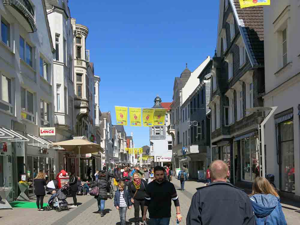 Lippstadt, mit dem Frühling kommt der »Lenz«, das erste Lippstädter Stadtfest freut sich am 1. und 2. April 2023 auf Besucher Lippstadt, mit dem Frühling kommt der »Lenz«, das erste Lippstädter Stadtfest freut sich am 1. und 2. April 2023 auf Besucher