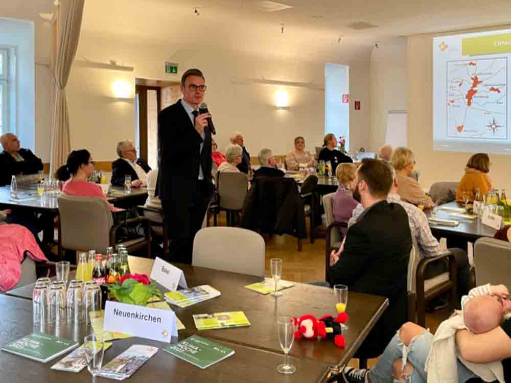 Zahl der Einbürgerungen so hoch wie noch nie, Willkommens Empfang für Rietbergs Neubürger Zahl der Einbürgerungen so hoch wie noch nie, Willkommens Empfang für Rietbergs Neubürger