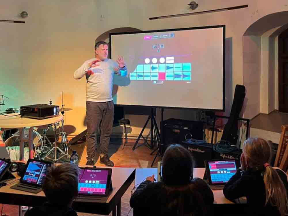 Der Kulturrucksack ist zurück in Gütersloh, Gratis Kultur und Freizeitangebote für Gütsler Kinder und Jugendliche Der Kulturrucksack ist zurück in Gütersloh, Gratis Kultur und Freizeitangebote für Gütsler Kinder und Jugendliche