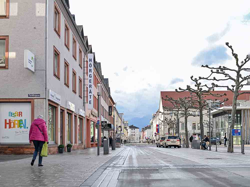Mehr Sicherheit, mehr Grün, am 11. April beginnt der erste Bauabschnitt zur Umgestaltung der Römerstraße in Hanau Mehr Sicherheit, mehr Grün, am 11. April beginnt der erste Bauabschnitt zur Umgestaltung der Römerstraße in Hanau