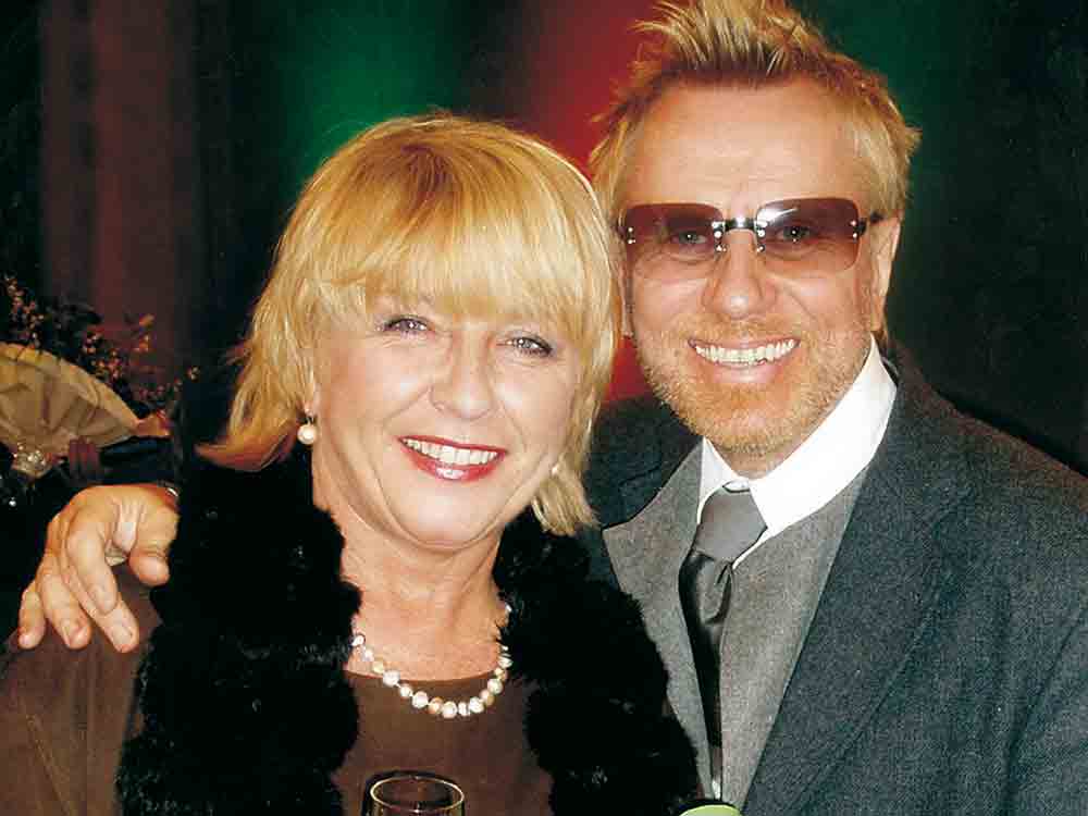 Anzeige: Kosmetik in Gütersloh, Happy Aging Award 2004: Gardy Kleinemas ganz weit vorne, Frankfurt Beauty Week (IFBW)