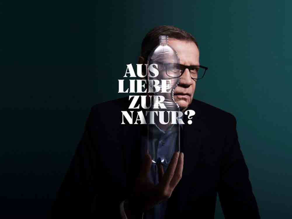 Lidl startet Kampagne «Aus Liebe zur Natur«, neue Studie zu Getränkeverpackungen zeigt: Die Kreislaufflasche ist eine der ökologischsten Flaschen Lidl startet Kampagne «Aus Liebe zur Natur«, neue Studie zu Getränkeverpackungen zeigt: Die Kreislaufflasche ist eine der ökologischsten Flaschen
