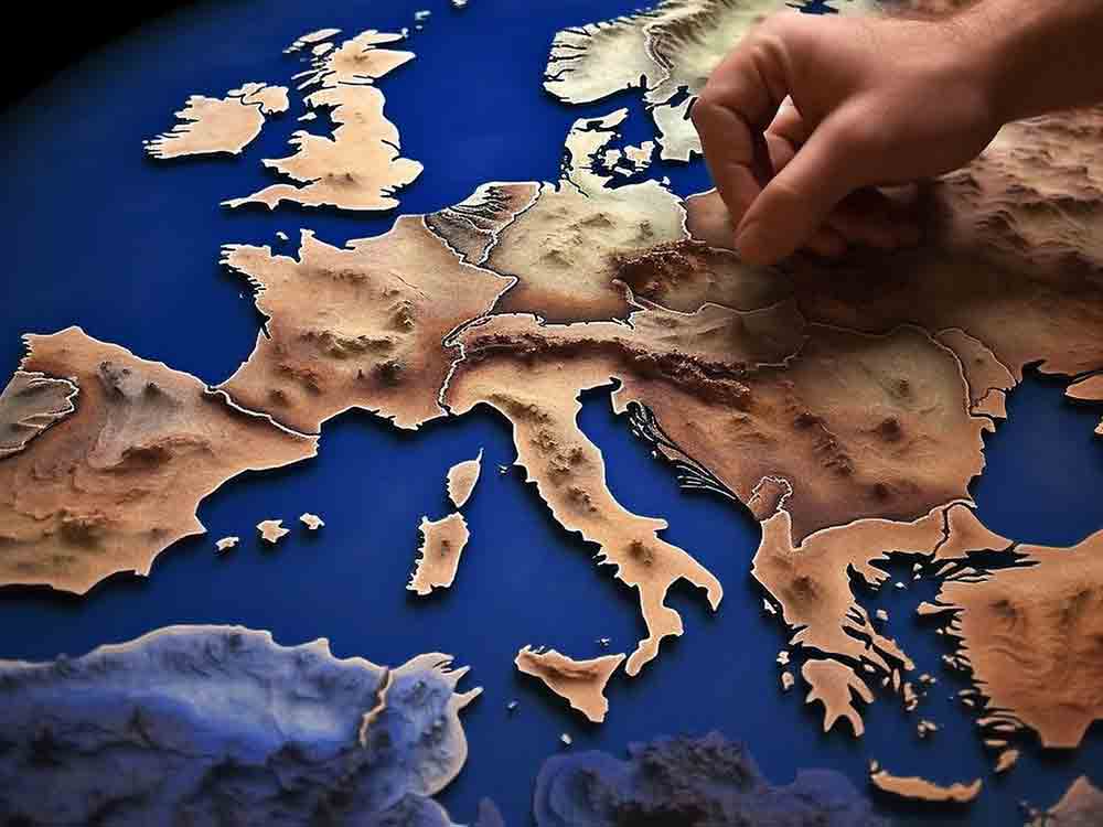 Europa Union Gütersloh ruft zum Zusammenhalt und Solidarität auf, 9. Mai 2023 Europa Union Gütersloh ruft zum Zusammenhalt und Solidarität auf, 9. Mai 2023