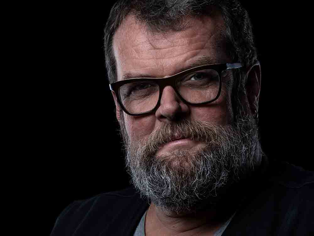 Schöner Langer Donnerstag in der Stadthalle Gütersloh, Vorverkauf für Kleinkunstreihe »SchLaDo« 2023/24 startet Schöner Langer Donnerstag in der Stadthalle Gütersloh, Vorverkauf für Kleinkunstreihe »SchLaDo« 2023/24 startet