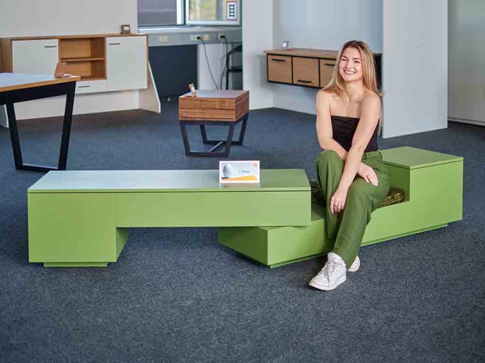Gütersloh, Tischler Nachwuchs präsentiert ausgezeichnete Gesellenstücke aus dem Wettbewerb »Die Gute Form« Gütersloh, Tischler Nachwuchs präsentiert ausgezeichnete Gesellenstücke aus dem Wettbewerb »Die Gute Form«
